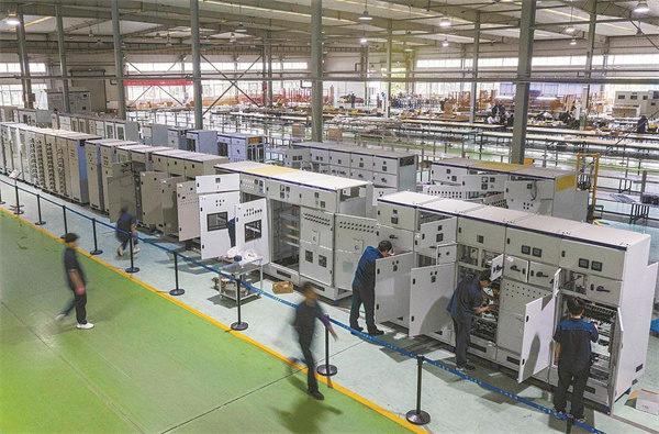 5.24【襄陽日報(bào)】沖刺“雙過半”2.jpg 5.24【襄陽日報(bào)】沖刺“雙過半”2.jpg